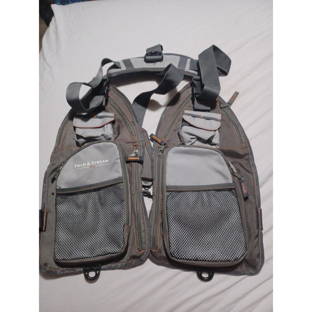 Field & Stream Fishing Vest GRAY W Pockets OSFM